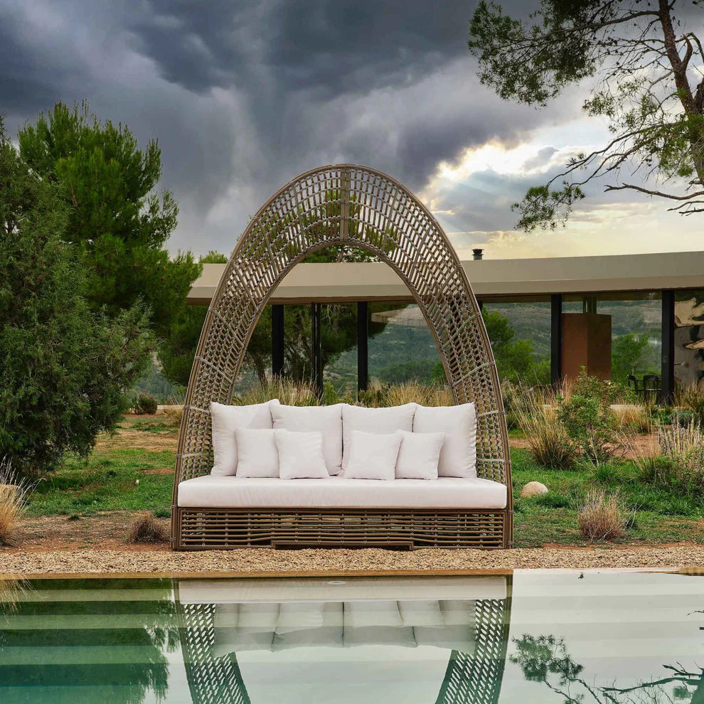 Ruby Daybed with Premium Cushion