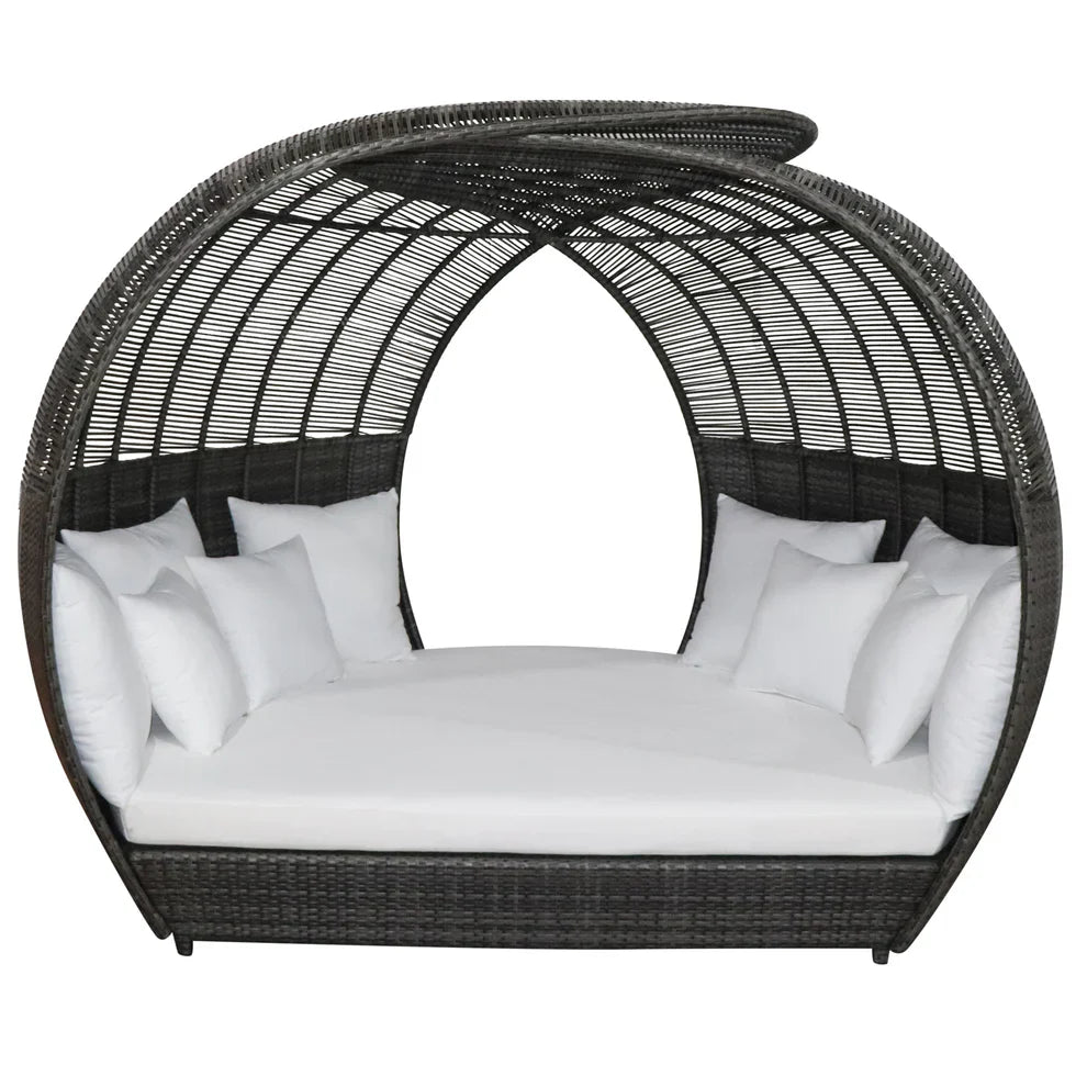 The Banyan Daybed by Panama Jack