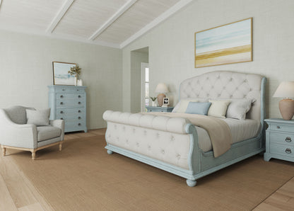 Summer Creek QN Uph Sleigh Bed