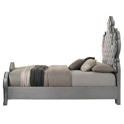 Deluxe Perine Queen Bed by ACME